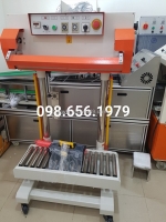 Máy hàn miệng bao tải trọng 50kg, máy ép miệng bao dùng khí nén  qlf700a