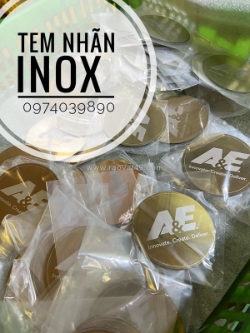 Logo đính áo quần, làm logo đính trang phục