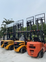 Xe nâng nhập khẩu nguyên chiếc mới 100% giá chỉ từ 190tr