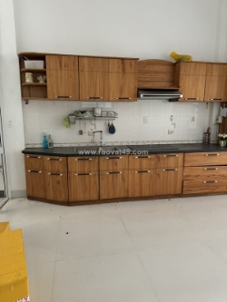 + nhà c4 gác lửng, 2 mặt đường ô tô tránh nhau, đường trước và sau nhà, thi