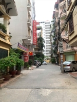 Bán đất phạm tuấn tài, 39m2, mt 4,4m, vỉa hè, phân lô, ngõ thẳng tắp. 9,4 tỷ