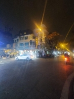 Bán mặt phố lãn ông hoàn kiếm  dt 120m2 2 tầng  mặt tiền 5m giá 55 tỷ lh huyền