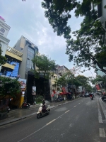 Bán mặt phố tân ấp ba đinh vỉa hè kd  diện tích 240 m2 m mặt tiềnt 8m giá 27 tỷ