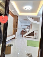 Bán nhà 32m², 5 tầng, 3pn, 4wc, trương định, hai bà trưng, 4.2 tỷ