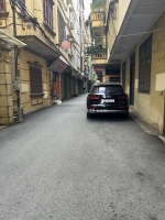 Bán nhà 5 tầng 37m2 nguyễn khang, ngõ ô tô 7 chỗ thông. 7,8 tỷ