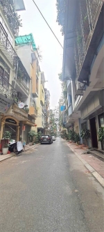 Bán nhà 6t gần đh sư phạm, dt 42m2, kia morning đỗ cửa, gần phố, chỉ 10.6 tỷ