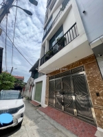 Bán nhà cầu giấy 46m cách 1 nhà ra ô tô tránh nhau, hàng xóm giáo sư. giá 8,8 tỷ