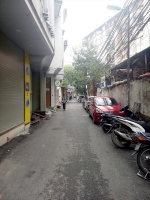 Bán nhà cầu giấy 52m2, mt 6m, ngõ thông, đi bộ ra phố. 7,9 tỷ