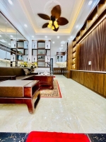 Bán nhà đẹp phố ngọc hà 35m2 5tầng mặt tiền 3.5m hơn 6tỷ ba đình