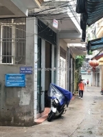 Bán nhà l2 lạc long quân sát phố ở ấm áp 5 phút ra tây hồ 22m2 3.35 tỷ