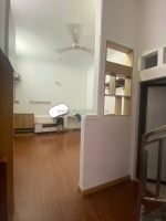 Bán nhà lô góc ngay chợ văn điển trung tâm thanh trì 30m x ở ngay giá 3.x tỷ