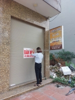 Bán nhà mặt đường