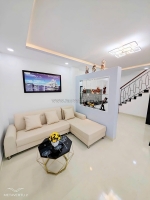 Bán nhà mới 2 tầng đẹp, góc 2 mặt tiền + nội thất mới, cách đường đồng nai -