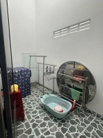 🌷🌷bán nhà nguyên căn cấp 4 - khu liên hoa vĩnh ngọc - gần sân bóng - gần chợ