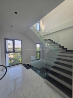 Bán nhà phố hoàng cầu, đống đa, dt 45m2, 5 tầng mới tinh, kinh doanh đỉnh, hơn