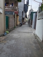 B.án nh.à phố kẻ tạnh 30m-5.3tỷ- ô tô đỗ cổng - gần hồ điều hoà - trung tâm