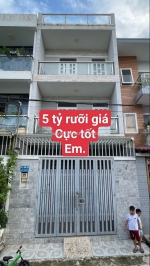 Bán nhà tại phú hữu quận 9