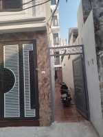 Bán nhà thanh lân giá 5.7 tỷ, diện tích 33m2, 5 tầng, mặt tiền 4m