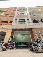 Bán nhà trịnh đình cửu thanh xuân. phân lô,oto tránh. ở+ vp . cách đường 2,5