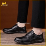 Bat mi cach chon giay luoi nam phu hop voi tung do tuoi