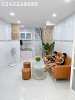 Bình tân, nhà mới đẹp 2 tấm rưỡi,hạ giá 300 triệu bán lỗ về quê.chỉ còn 2tyr430