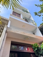 Bình thạnh bạch đằng - hxh đỗ cổng - chính chủ 1 đời - khu vực siêu vip - giá
