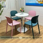 Bộ bàn ghế nhựa đúc sankyo