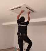 Các cánh trao đổi nhiệt của dàn nóng được sơn phủ 2 lớp tĩnh điện