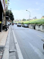 Cần bán gấp -  đát- ngọc thuỵ - long biên 50m. 
thông số đep, ô tô vào đất,