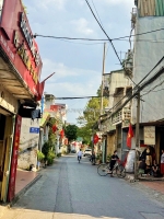 Cần gấp - giảm 250 triệu, chỉ còn hơn 4 t.ỷ có nhà 5 tầng phố lệ mật việt hưng