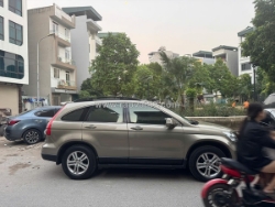 Chính chủ bán xe cr v 2010 2.4 at đk tháng 12- 2010