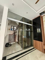 Cho thuê biệt thự lô góc nhìn vườn hoa khu võ cường.