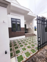 Chủ cần bán nhà đẹp tttt diên khánh gần bên sông cái ngay cầu mới, qua cầu rẻ