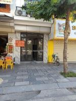 Chủ nhà cho thuê mặt bằng kinh doanh tầng 1, số 37 lê quang đạo ( cổng đại học