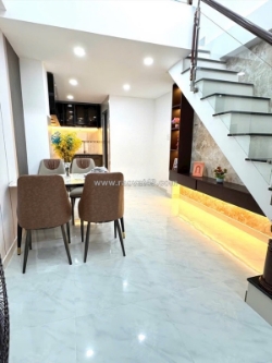 Gấpbán,nhà mt gầncityland phanvăntrị p10 gòvấp trệtlửng2lầu 5tỷ h.công