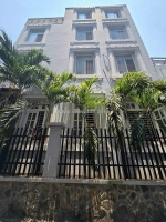 Lô góc 2 mặt tiền kinh doanh đường số 25a tân quy quận 7, 4 tầng 70m2 ngang 5m