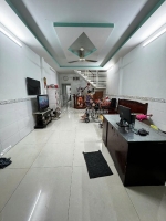 Nhà 2 tầng liên khu 4-5, 88m2, hẻm xe tải, sổ vuông giá 3.8 tỷ