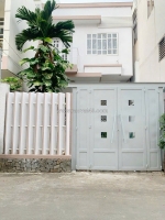 Nhà 3 tầng 170m2,đường linh đông, linh đông thủ đức, 12.6tỷ.