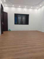 Nhà đẹp ba đình chỉ từ 130tr/m2 với mặt tiền 5m.