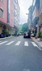 Nhà hẻm xe hơi đường cộng hòa, dtsd 310m2, 1 trệt 3 lầu, 5pn 6wc