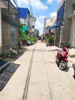 Nhà mới đẹp hẻm thông kinh dương vương,an lạc,bình tân. dt 57m2 x 3 tầng 
giá