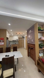 Nhượng lại căn chung cư sài đồng diện tích 74m lô góc giá 3,5 tỷ