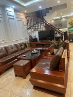 🏡 chính chủ bán nhà  ngọc lâm - long biên ngõ thông -dt 75m2 x4t .giá 8.15tỷ tl