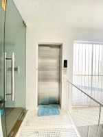 🌈 nhà đẹp ngọc lâm 46m , mt 5 oto đỗ cửa 
sát hồ điều hòa , thang máy nhỉnh 10