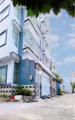 (50m2) nhà 5l btct mới tinh xe hơi ngủ trong nhà. đường phạm văn chiêu. p14 gv