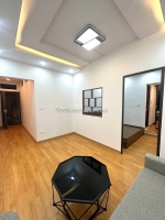 Bán căn hộ tập thể thanh xuân bắc, dtsd 60m, 2 tỷ hơn.