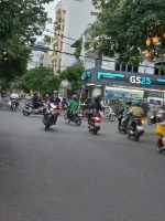 Bán đất tặng nhà mặt tiền kinh doanh đường số 79, tân quy quận 7, 83m2 4x21m