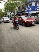 Bán gấp căn hộ ngõ 97 thái thịnh. dt 65.4m2 x 5 tầng giá chỉ 14.8 tỷ