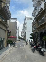 Bán nhà 1 lầu 60m2, 2 pn, 2 wc, giá 4.3 tỷ -long bình, thủ đức