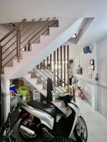 Bán nhà 2 tầng, 35m², đường âu duơng lân, q.8, giá 3.2 tỷ - sổ hồng chính chủ